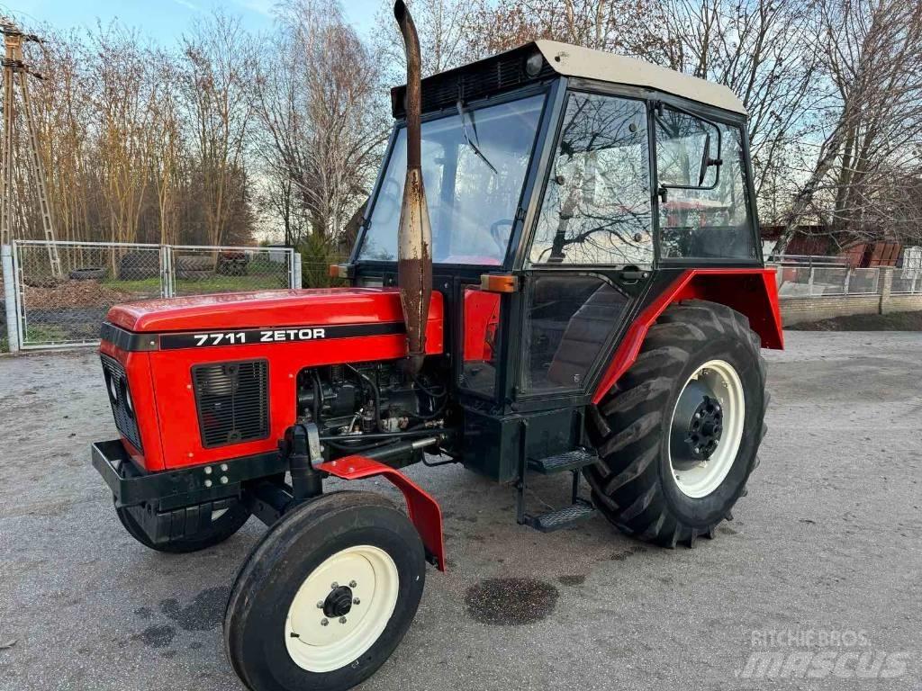 Zetor 7711 Traktorit