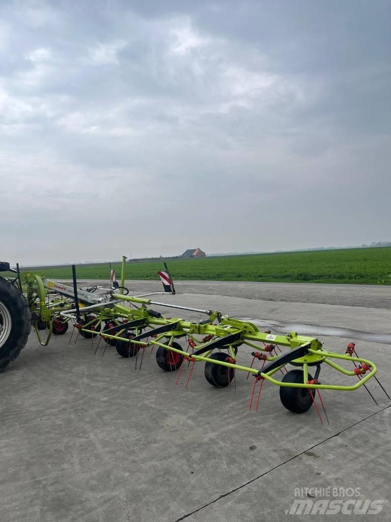 CLAAS Volto 1100 Pöyhimet ja haravat