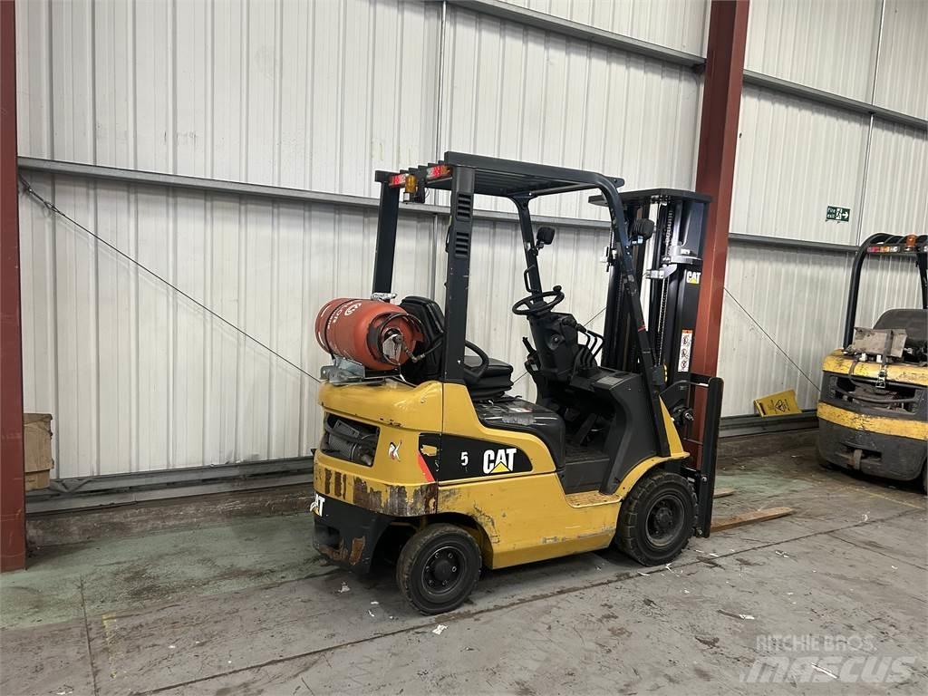 CAT GP15NT Nestekaasutrukit