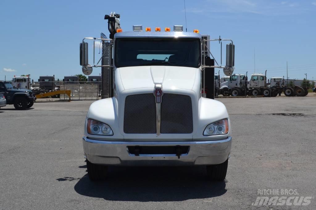 Kenworth T 270 Tienhoitoautot
