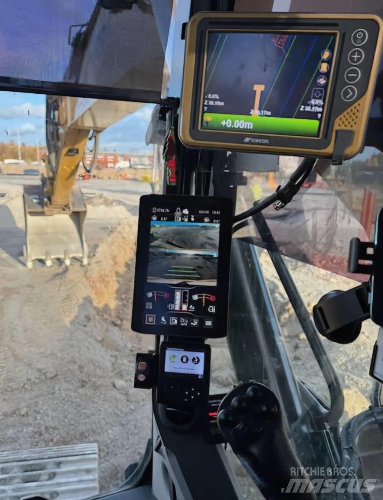 CAT 320 Telakaivukoneet