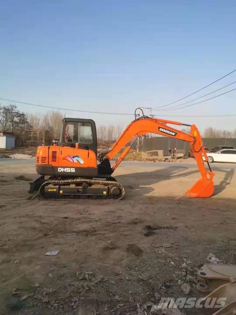 Doosan DH55 Minikaivukoneet < 7t