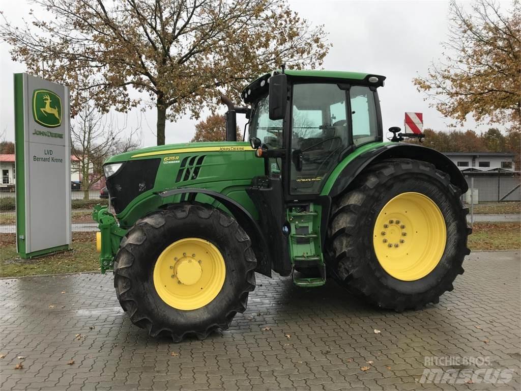 John Deere 6215R Traktorit
