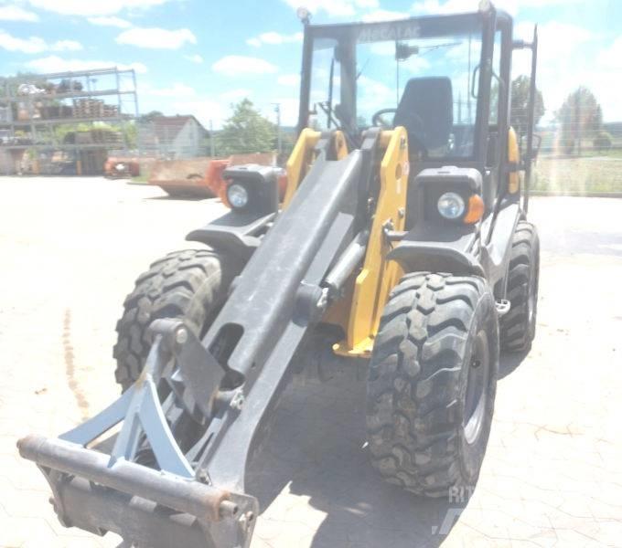 Mecalac AX 1000 Pyöräkuormaajat