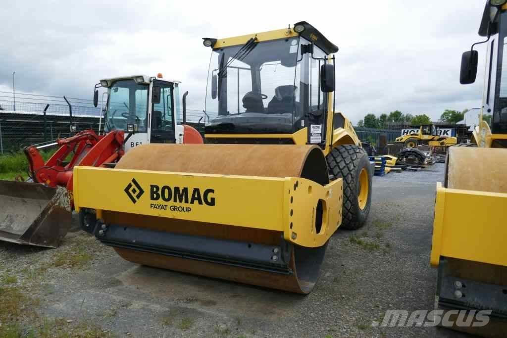 Bomag BW 213 DH-5 Tiivistyskoneet