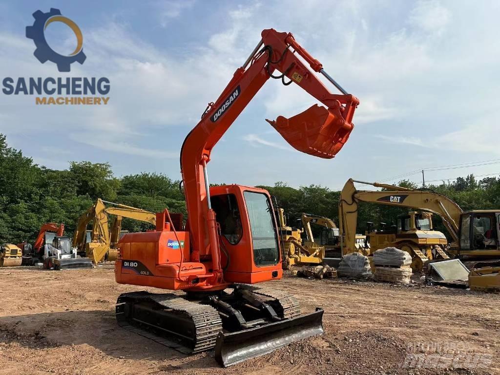 Doosan DH 80 Midikaivukoneet 7t - 12t