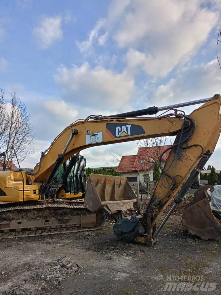 CAT 329 LN Telakaivukoneet