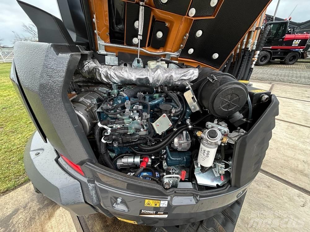CASE CX65D Midikaivukoneet 7t - 12t