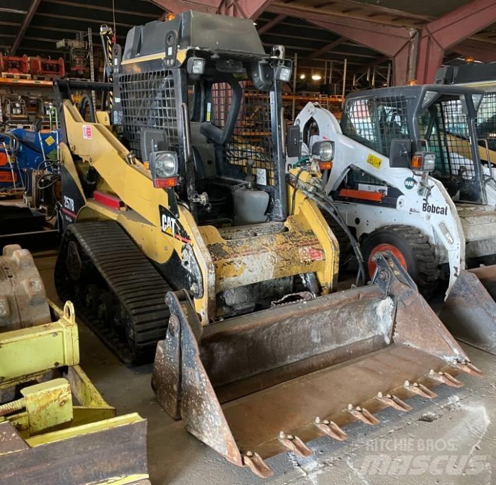 CAT 257B Liukuohjatut kuormaajat