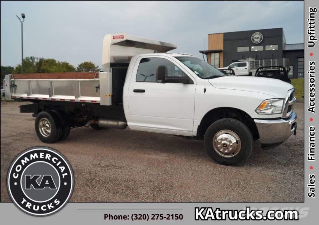 RAM 3500 TRADESMAN Sora- ja kippiautot