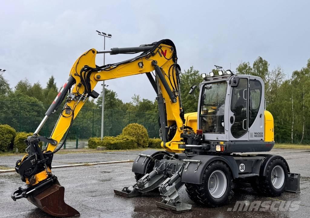 Wacker Neuson EW 100 Pyöräkaivukoneet