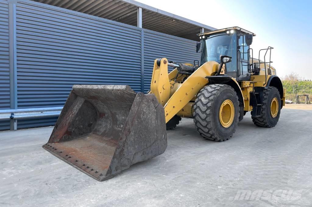 CAT 950M Pyöräkuormaajat