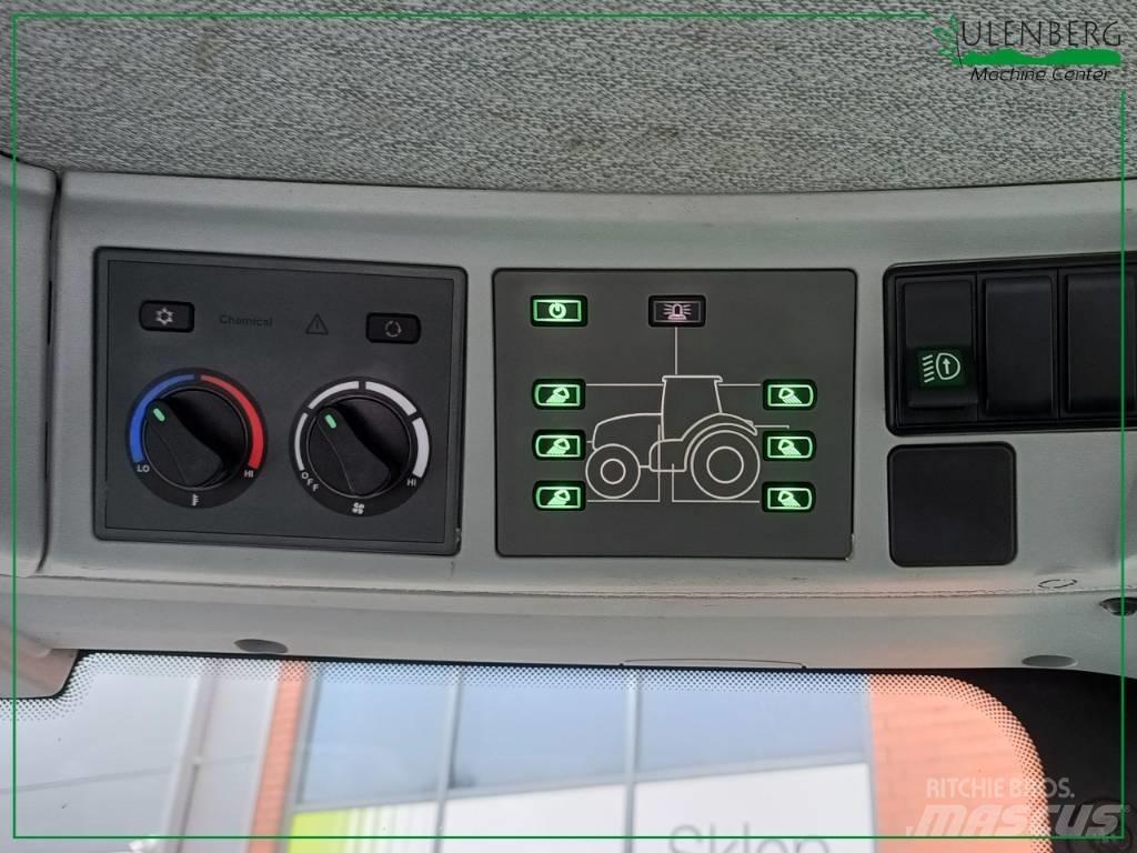 CLAAS Axion 850 Traktorit