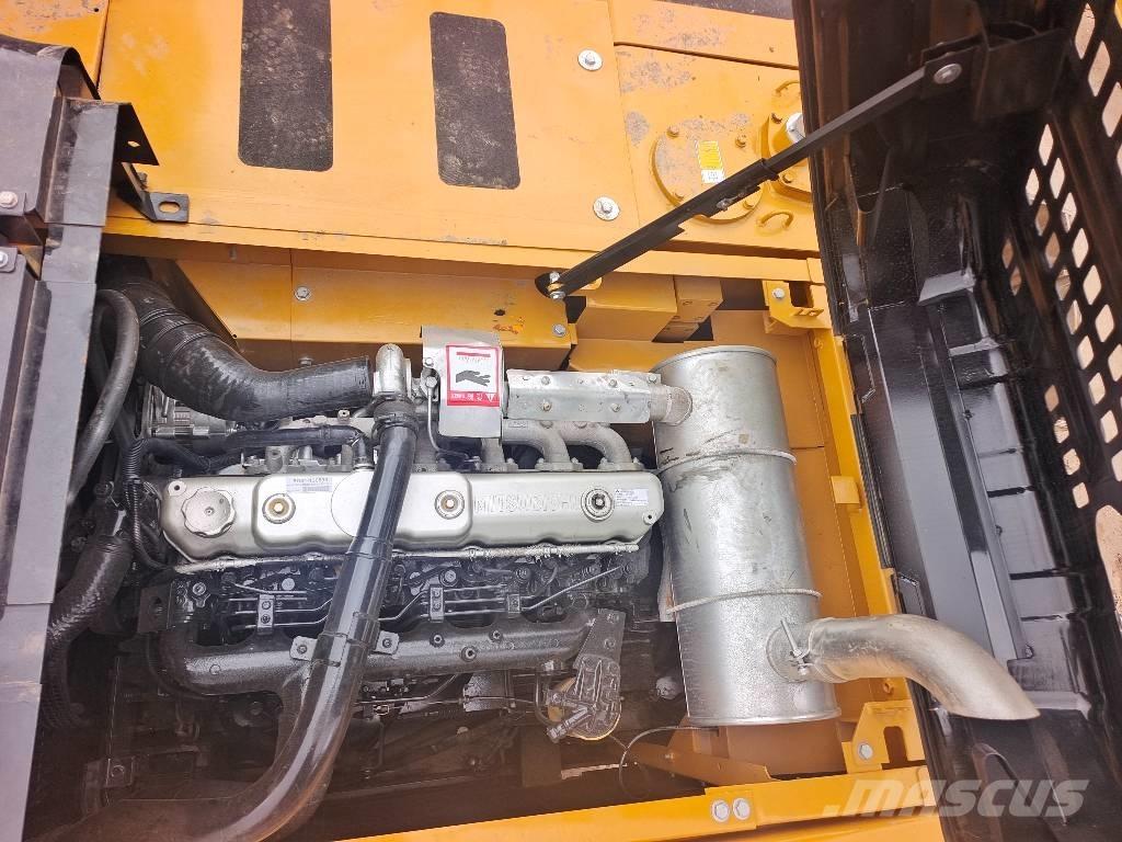 Sany SY 215 C Telakaivukoneet