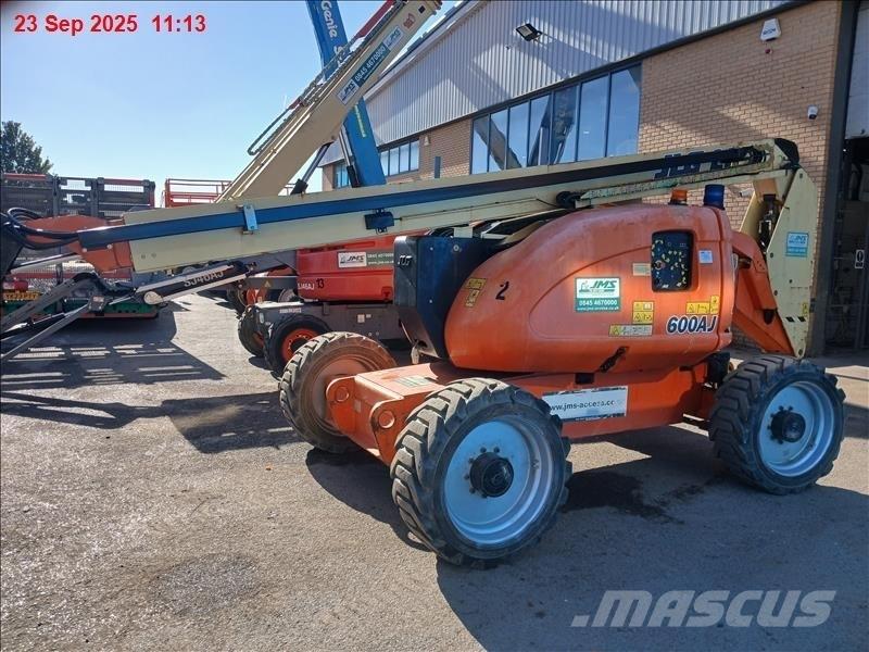 JLG 600 AJ Kuukulkijat
