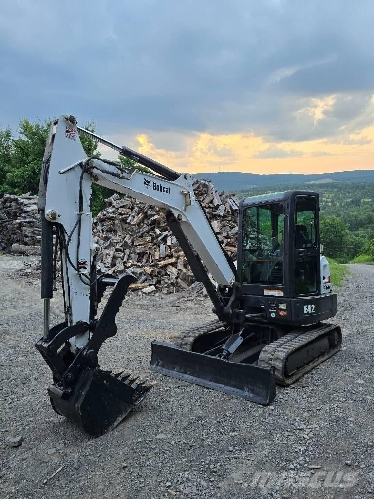 Bobcat E42 Minikaivukoneet < 7t