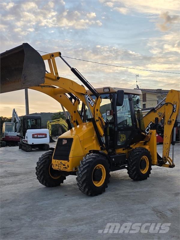JCB 2CX Kaivurikuormaajat