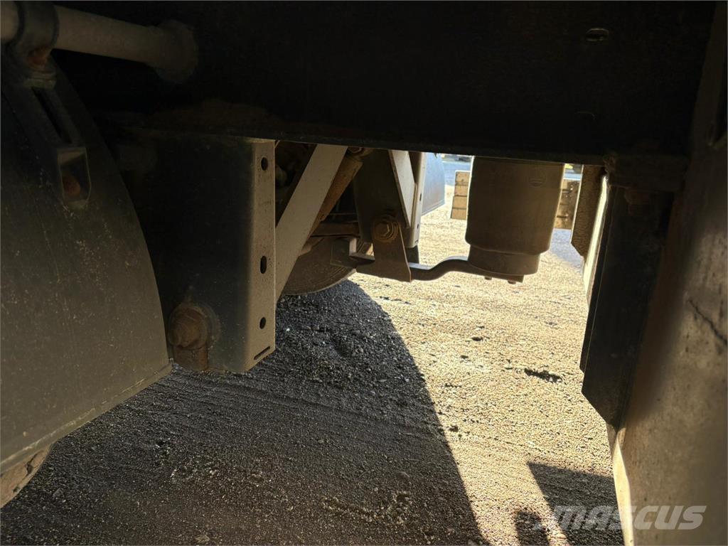 Leci 3aks Åben Lavaperävaunut