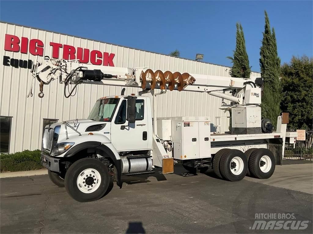 Altec D3060ATR Kuorma-auto porauskalustolla