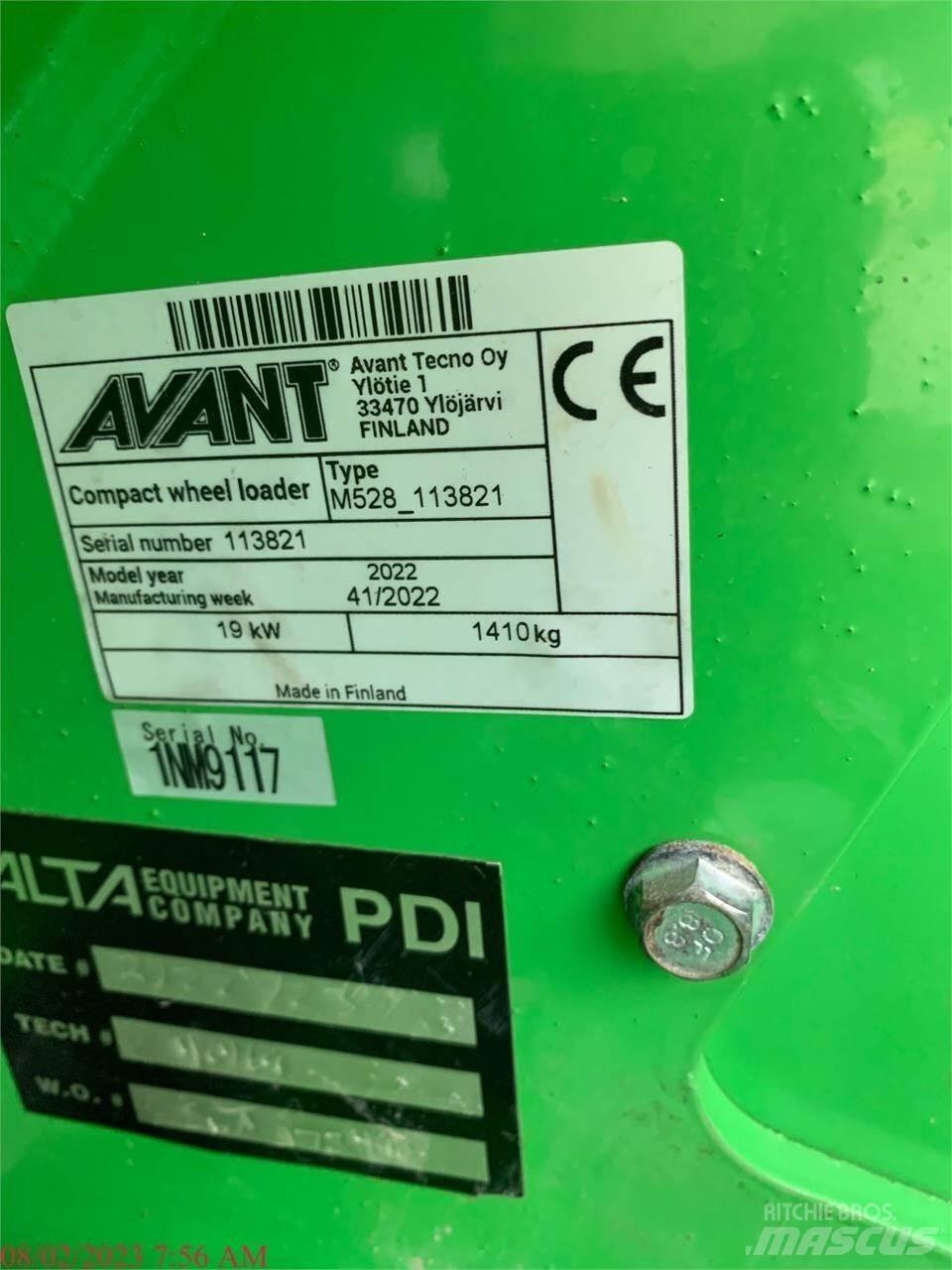 Avant 528 Pyöräkuormaajat