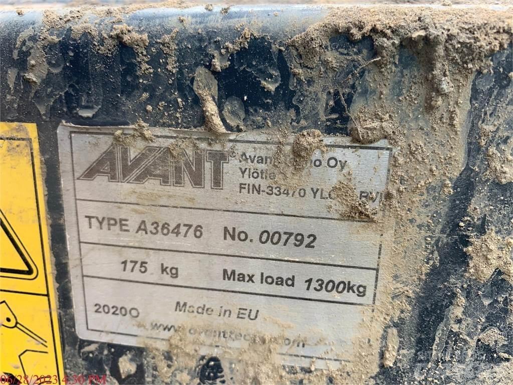 Avant 528 Pyöräkuormaajat