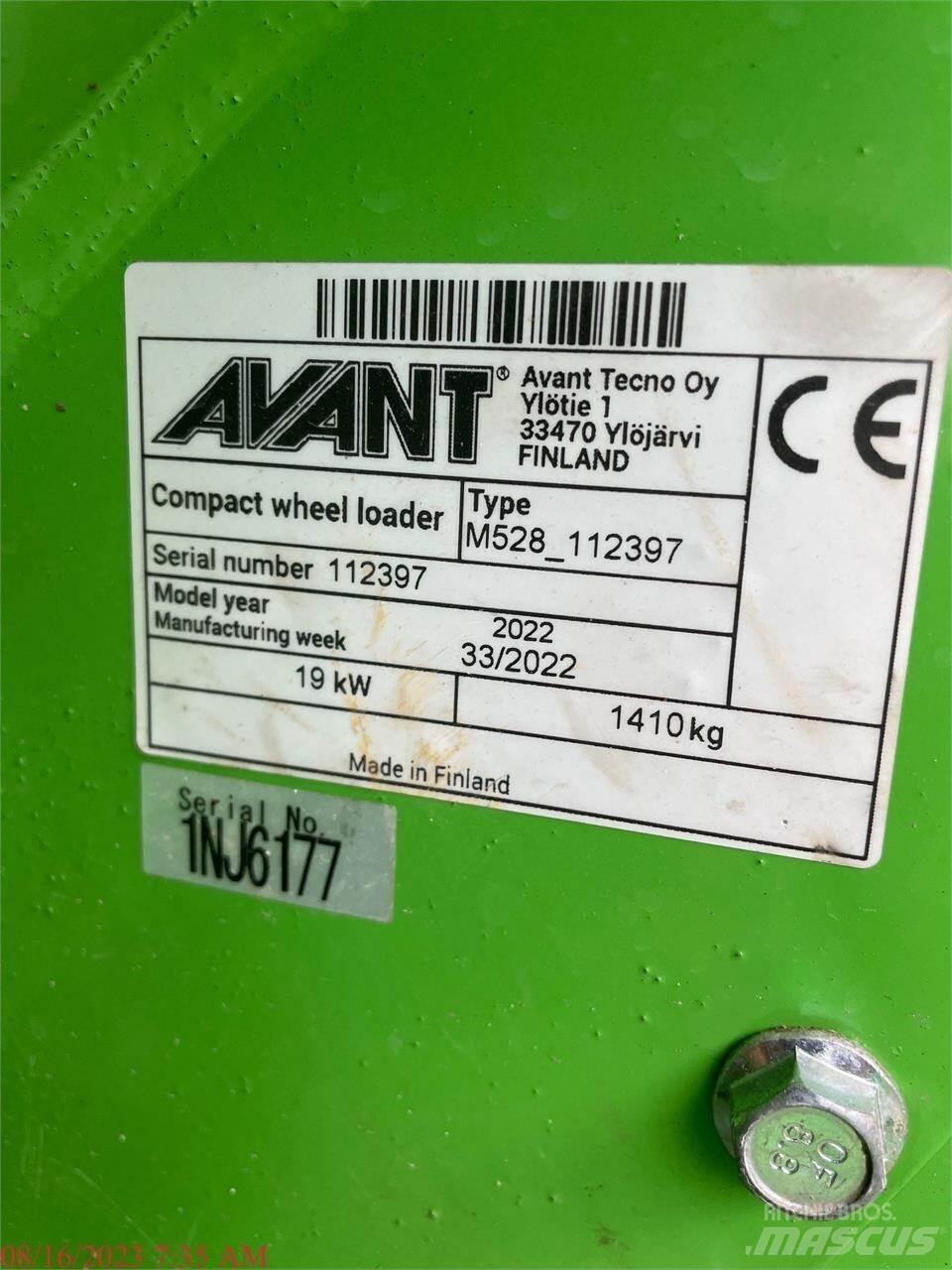 Avant 528 Pyöräkuormaajat