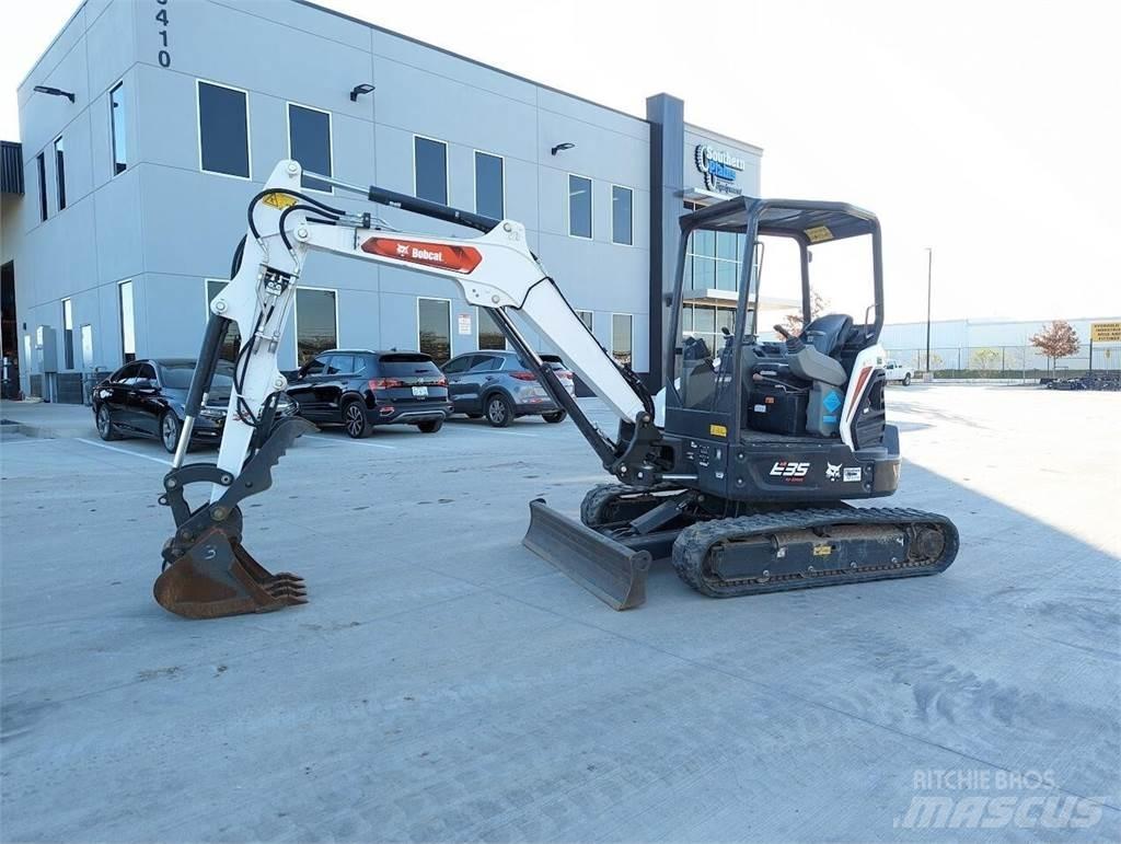 Bobcat E35R2 Minikaivukoneet < 7t