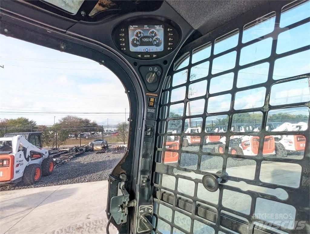 Bobcat T870 Liukuohjatut kuormaajat