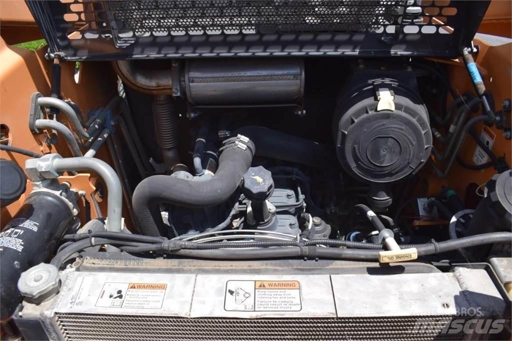 CASE SR200 Liukuohjatut kuormaajat