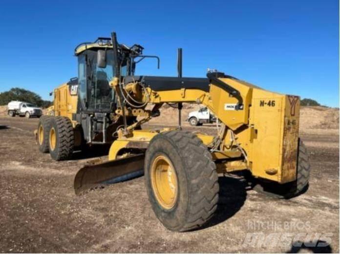 CAT 140M2 Tiehöylät