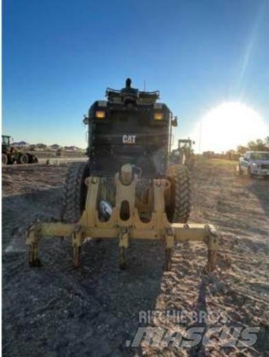 CAT 140M2 Tiehöylät