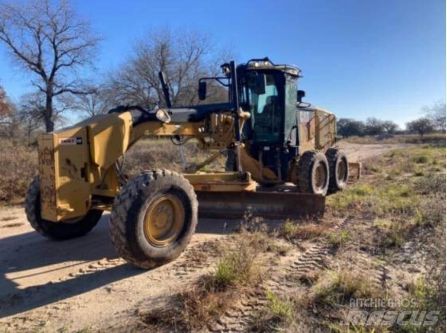 CAT 140M2 Tiehöylät