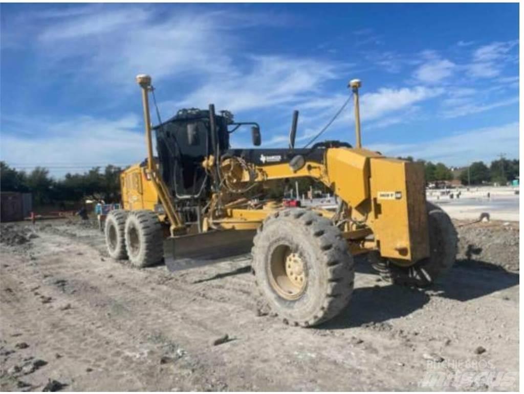 CAT 140M3 Tiehöylät
