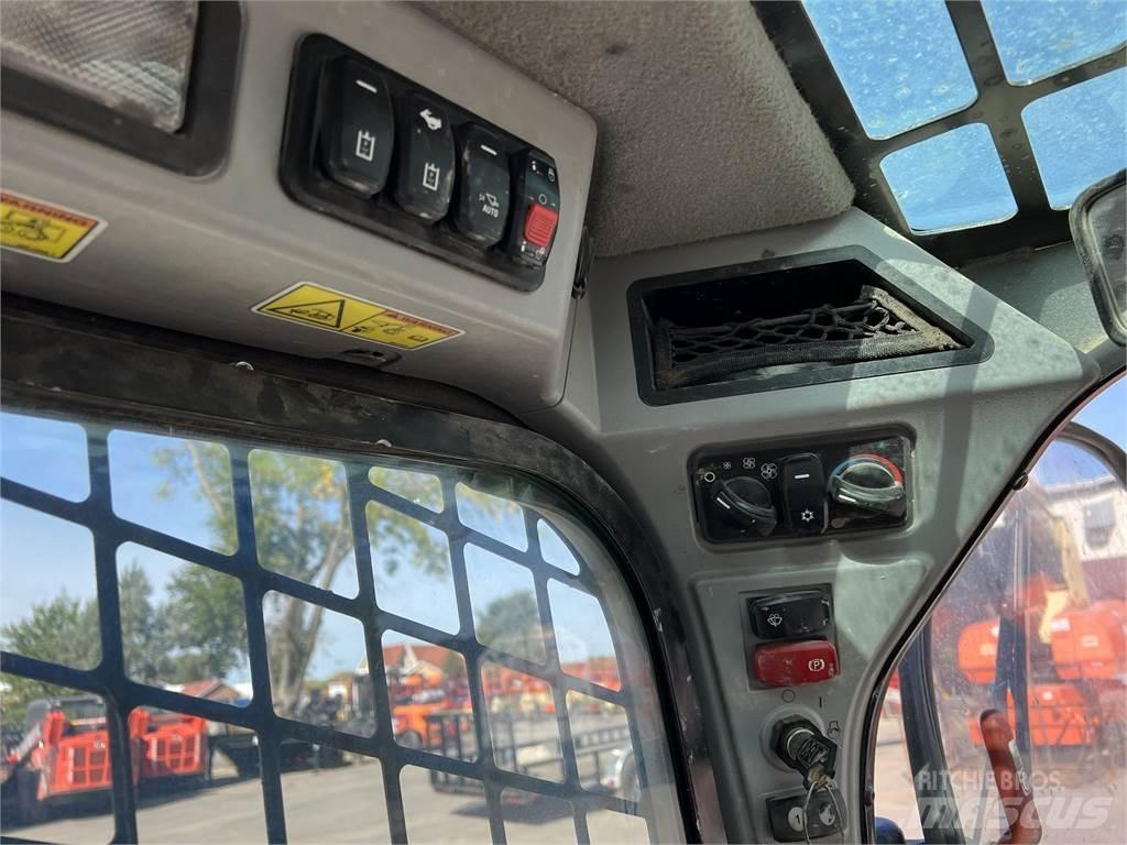CAT 289D3 Liukuohjatut kuormaajat