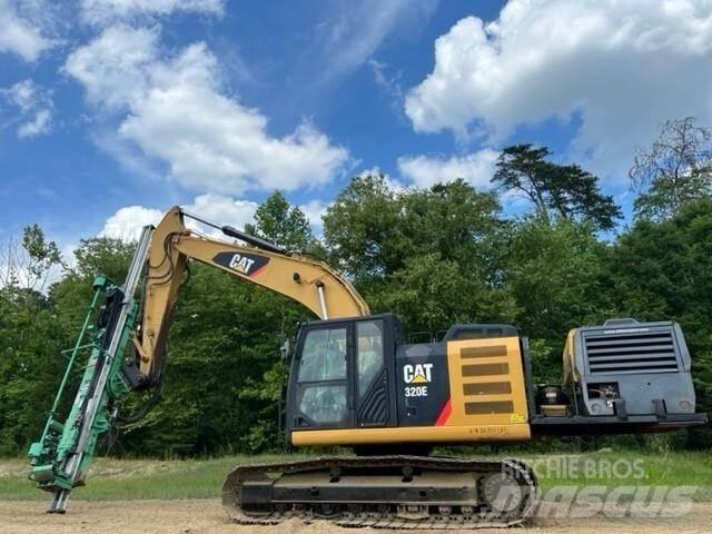 CAT 320EL Avolouhintaporauslaitteet