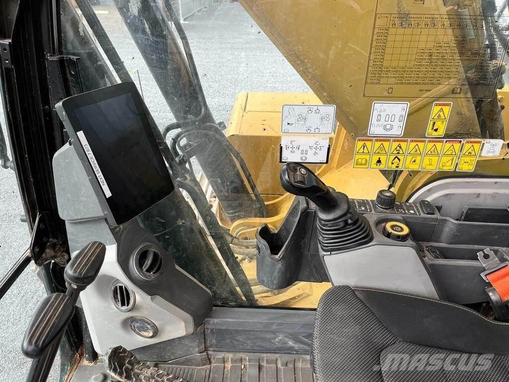 CAT 330 Telakaivukoneet