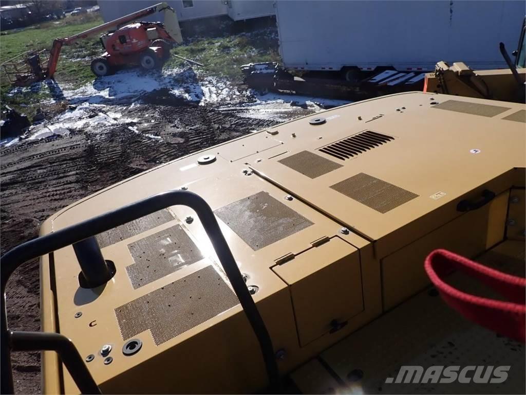 CAT 330 Telakaivukoneet