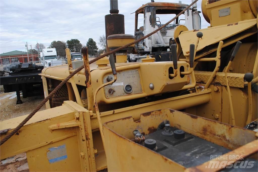 CAT 561C Putkenlaskijat