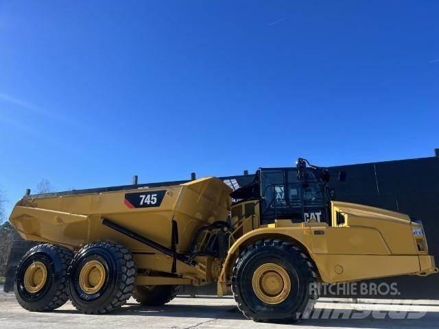 CAT 745 Dumpperit