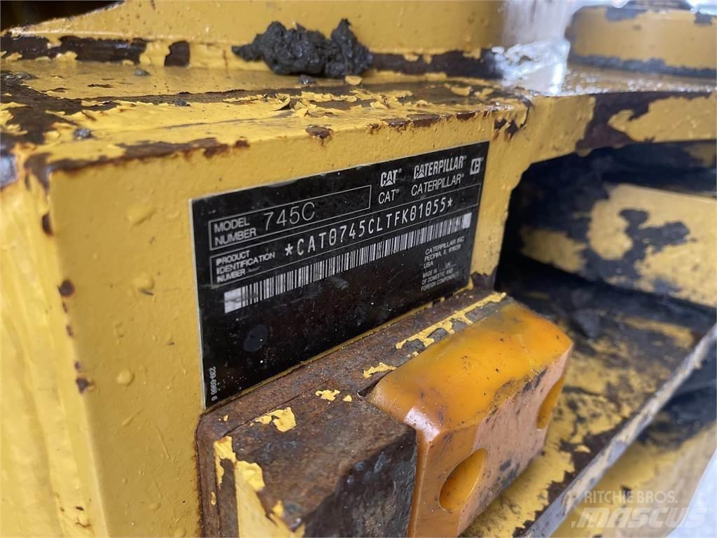 CAT 745C Dumpperit