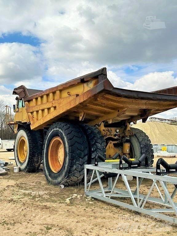 CAT 777B Dumpperit