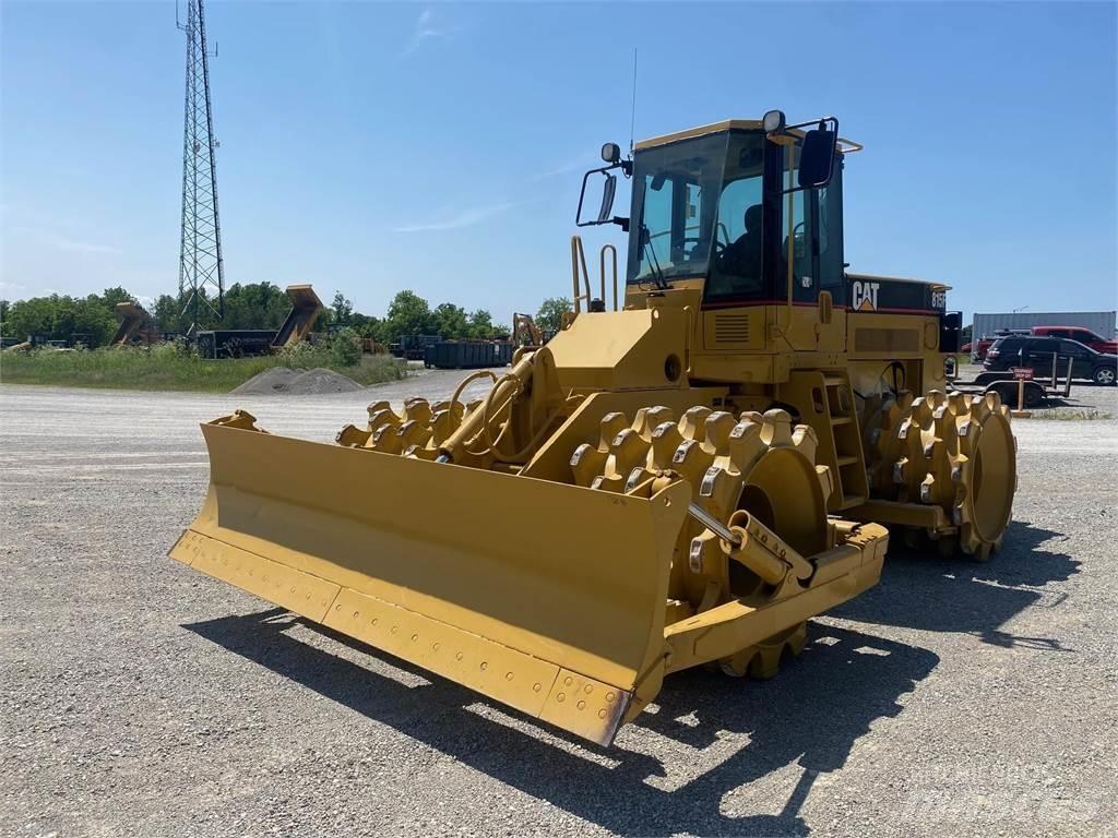 CAT 815F Kaatopaikkajyrät