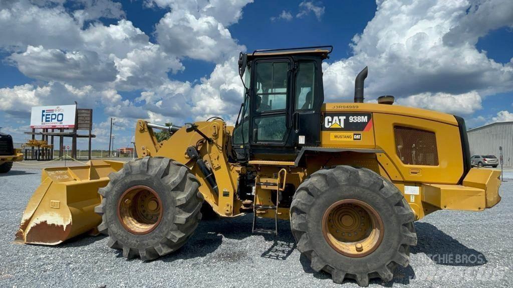 CAT 938M Pyöräkuormaajat