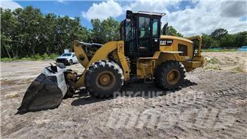 CAT 938M Pyöräkuormaajat
