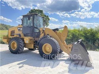 CAT 938M Pyöräkuormaajat