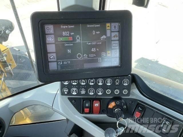 CAT 938M Pyöräkuormaajat