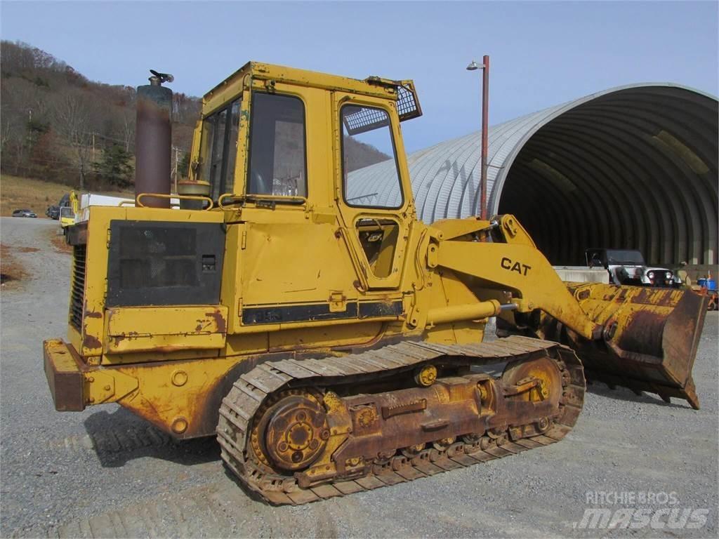 CAT 953 Telakuormaajat