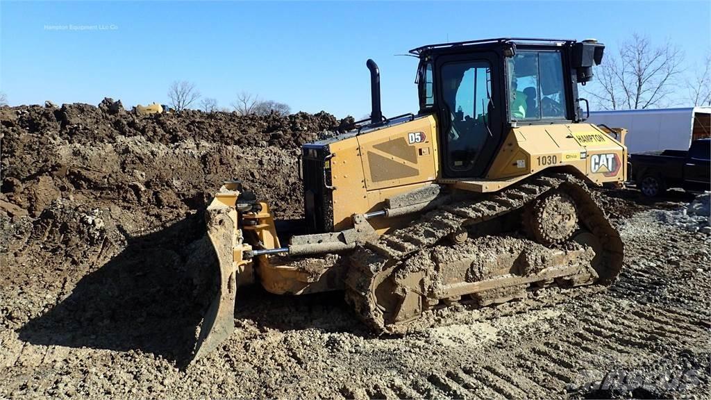 CAT D5 Telaketjupuskutraktorit