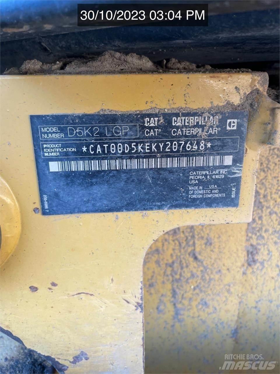 CAT D5K2 LGP Telaketjupuskutraktorit