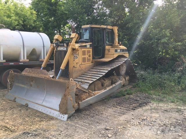 CAT D6R LGP II Telaketjupuskutraktorit